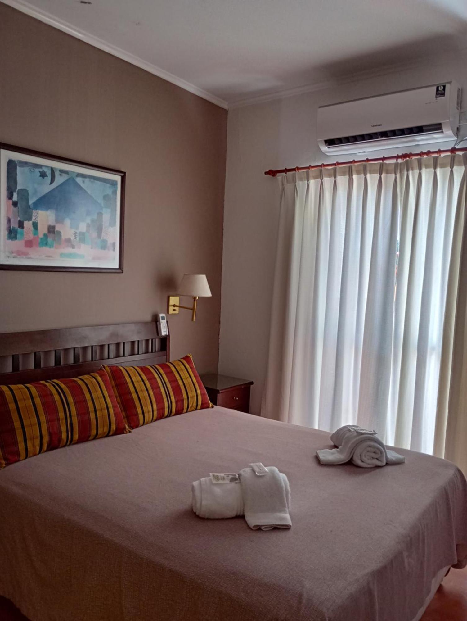 Hotel Milan Buenos Aires Buitenkant foto